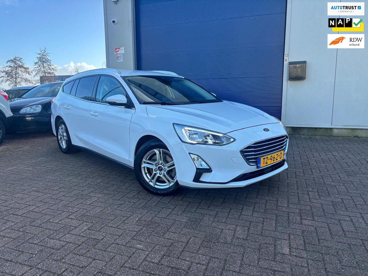 Ford Focus Wagon - 1.0 EcoBoost Trend Edition Business 1.0 EcoBoost Trend Edition Business - AutoWereld.nl