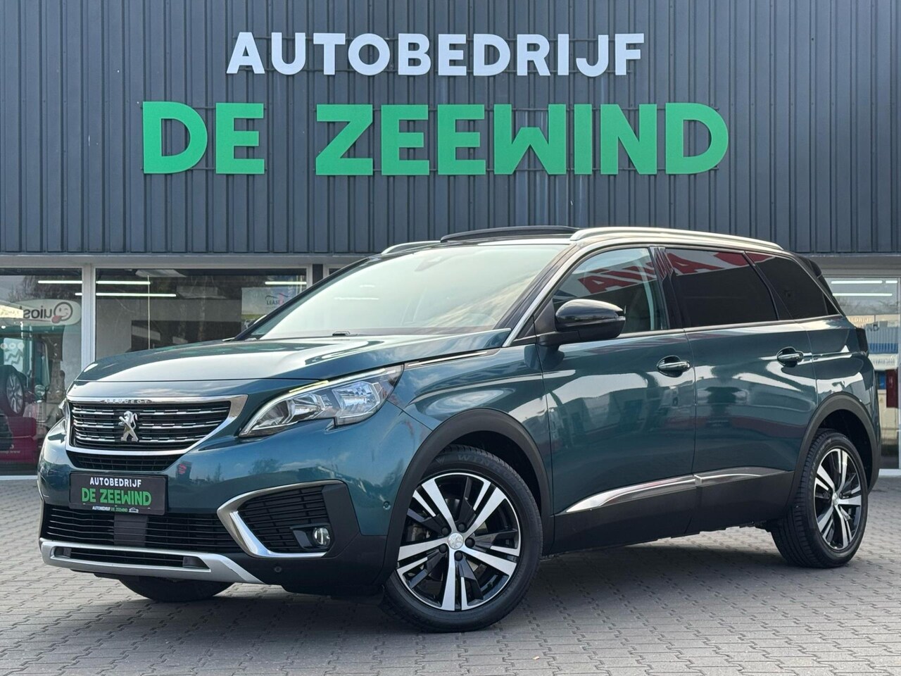 Peugeot 5008 - 1.2 PureTech Active|7P|Pano|AUT|Led - AutoWereld.nl