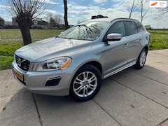 Volvo XC60 - 2.4D AWD R-Design 163PK AUTOMAAT/LEDER/CLIMA/CRUISE/PDC/TREKHAAK