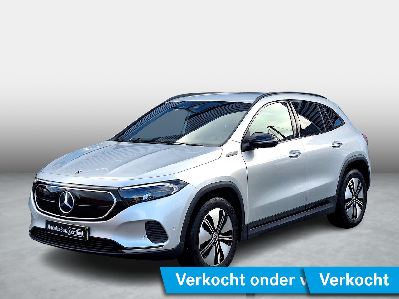 Mercedes-Benz EQA - 250 Electric Art 67 kWh | Night pakket | Achteruitrijcamera | Dodehoekassistentie | Keyles - AutoWereld.nl