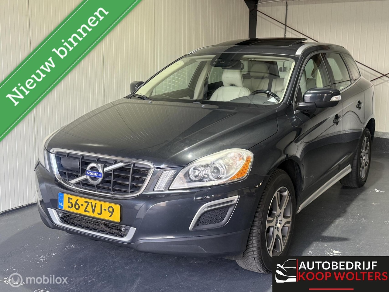 Volvo XC60 - 2.0 T5 Inscription Pano Xenon Blis - AutoWereld.nl