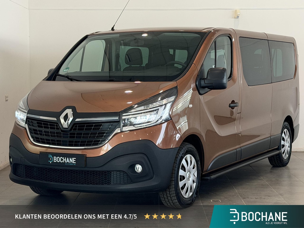 Renault Trafic Passenger - 2.0 dCi 120 Grand Zen | Navigatie | Airco | Cruise Control | Trekhaak | Parkeersensoren en - AutoWereld.nl
