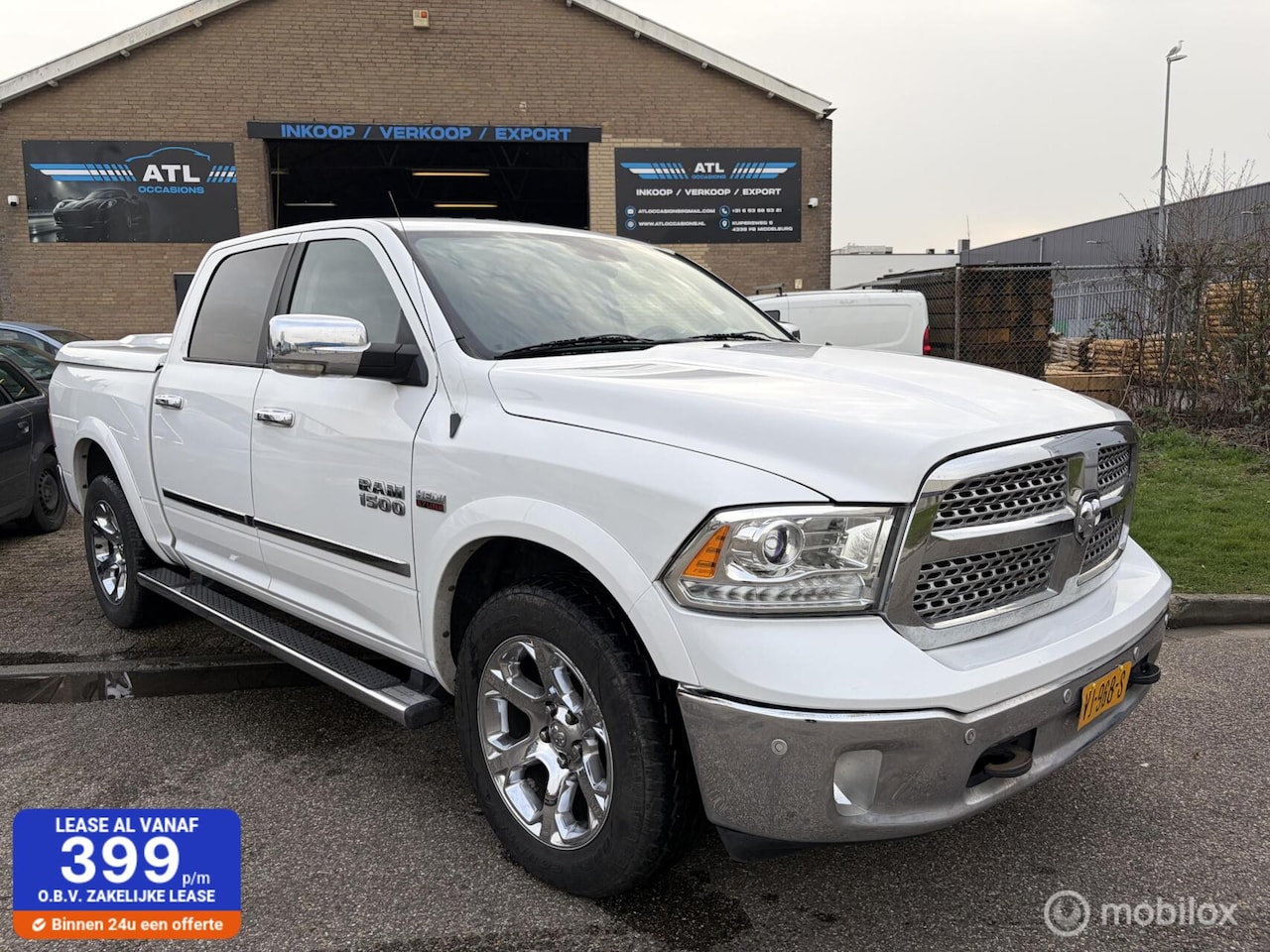 Dodge Ram 1500 - 5.7 V8 Quad Cab 6'4 5.7 V8 Quad Cab 6'4 - AutoWereld.nl
