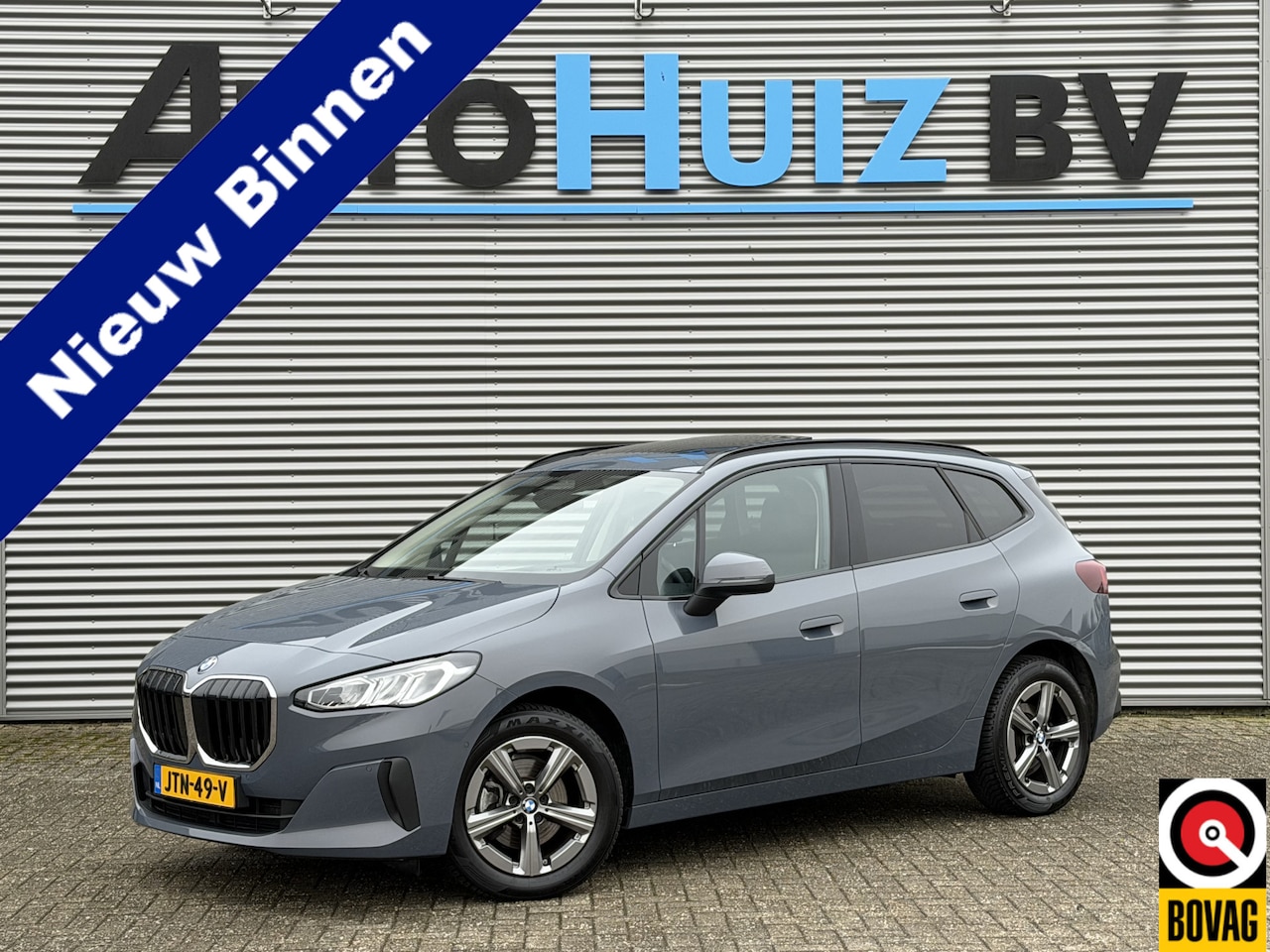 BMW 2-serie Active Tourer - 218i Trekhaak Panoramadak Stuurwielverwarming Stoelverwarming LED Achteruitrijcamera Keyle - AutoWereld.nl