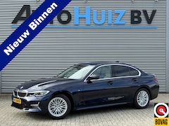 BMW 3-serie - 318i 156 PK Luxury Line Leder Wegklapbare Trekhaak LED HiFi pakket PDC