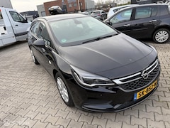 Opel Astra Sports Tourer - 1.6 CDTI Business+