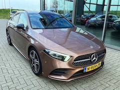 Mercedes-Benz A-klasse - 180 Business Solution AMG AMG / Pano / Multiebeam / Ambiant.Verl.