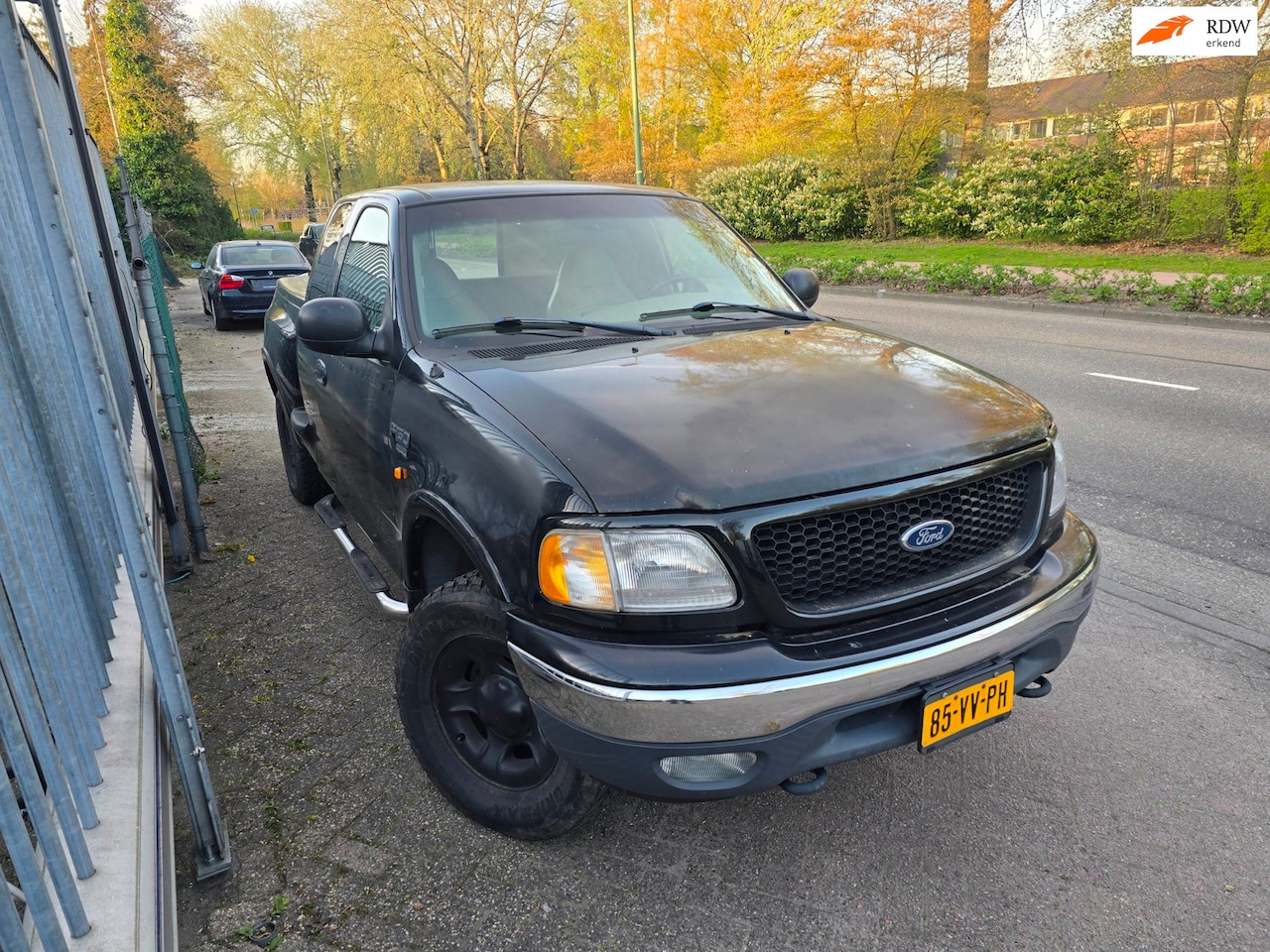 Ford F150 - USA 5.4 Supercab Marge Nw apk carplay 4x4 uitlaat klep trekhaak - AutoWereld.nl