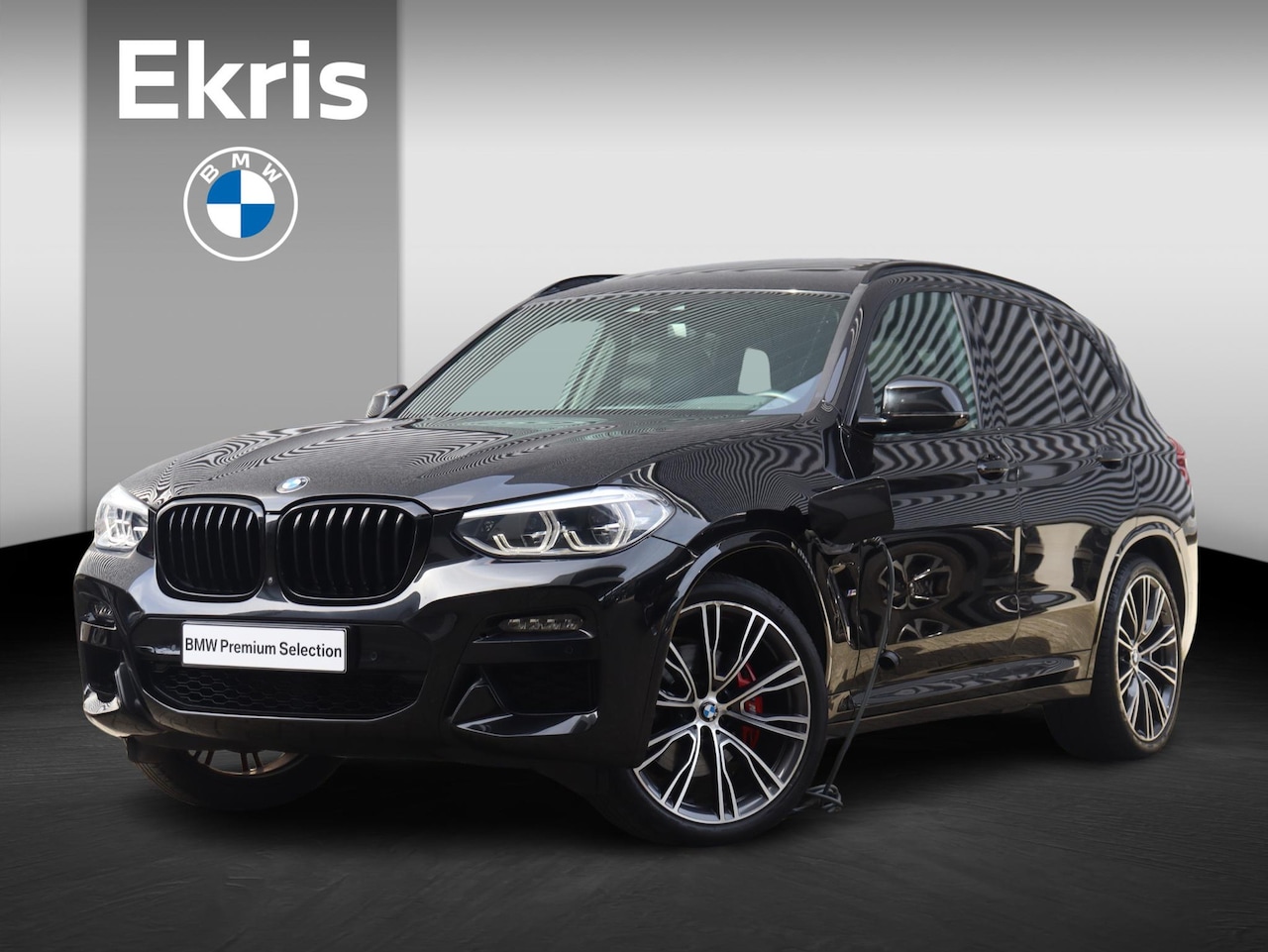 BMW X3 - xDrive30e | High Executive | M Sportpakket | Panodak | Head-Up | Trekhaak | Parking Assist - AutoWereld.nl