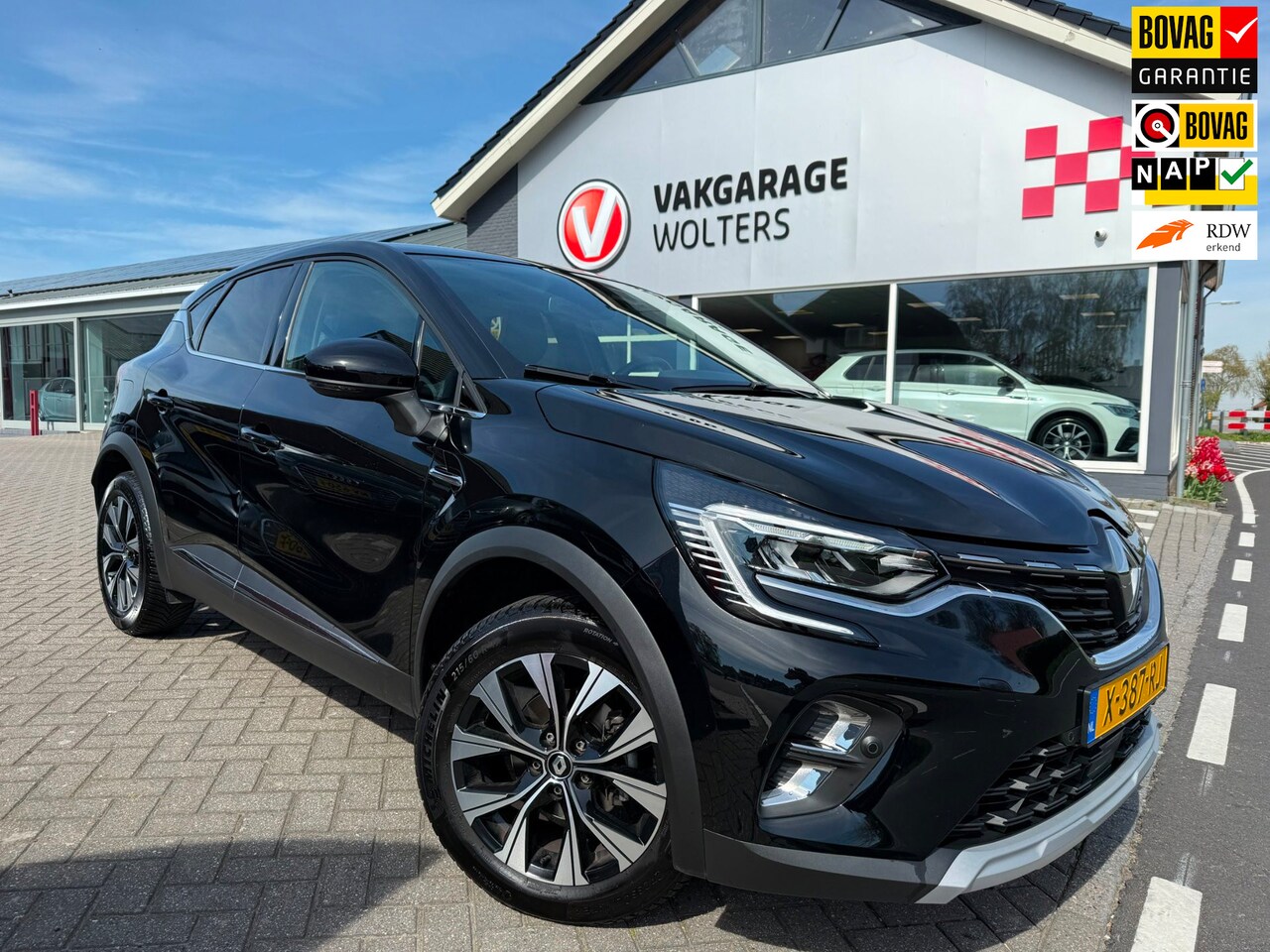 Renault Captur - 1.0 TCe 90 techno RIJKLAARPRIJS! - AutoWereld.nl