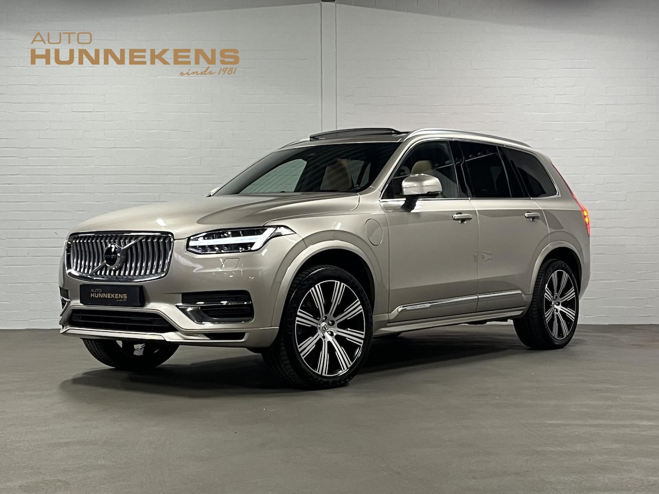 Volvo XC90 - 2.0 T8 Recharge AWD Ultimate Bright Long Range | Open dak | Bowers & Wilkins | Adapt. crui - AutoWereld.nl