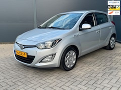 Hyundai i20 - 1.2i i-Motion / Airco