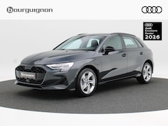Audi A3 Sportback - Advanced edition 40 TFSI e | 204 PK | Zwart optiek | 17 inch velgen | Achteruitrij camera