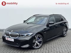 BMW 3-serie Touring - 330e High Executive M-Sport LCI Trekhaak 1500kg Widescreen | Harman/Kardon | DAB | Adaptiv