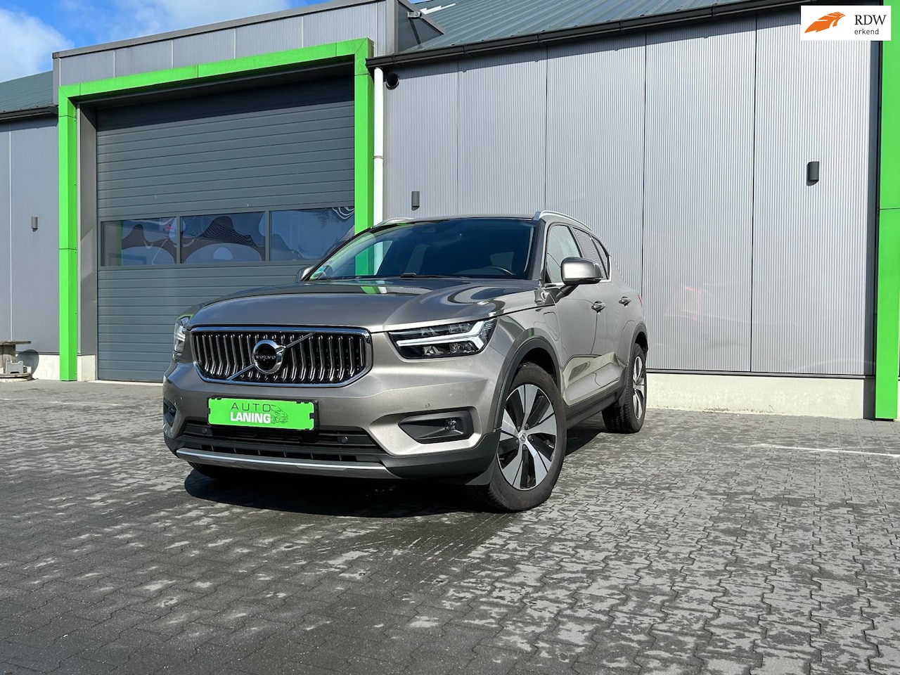 Volvo XC40 - 1.5 T5 Recharge Inscription| Hybride, Automaat, Hoge instap, Carplay, Nieuwe APK! - AutoWereld.nl