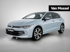 Volkswagen Golf - 1.5 eHybrid Life Edition 204 PK Plug in hybride | Panoramadak | Camera | Apple Carplay dra