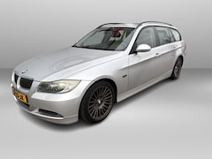 BMW 3-serie Touring - 318i High Executive Trekhaak | Navigatie | Cruise | Clima