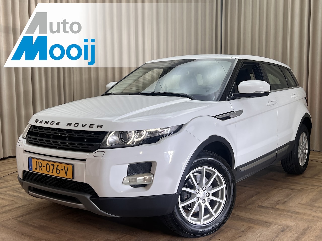 Land Rover Range Rover Evoque - 2.2 eD4 2WD Prestige *Afn. Trekhaak* Panorama / Meridian Audio / Leder / Memory / Navigati - AutoWereld.nl