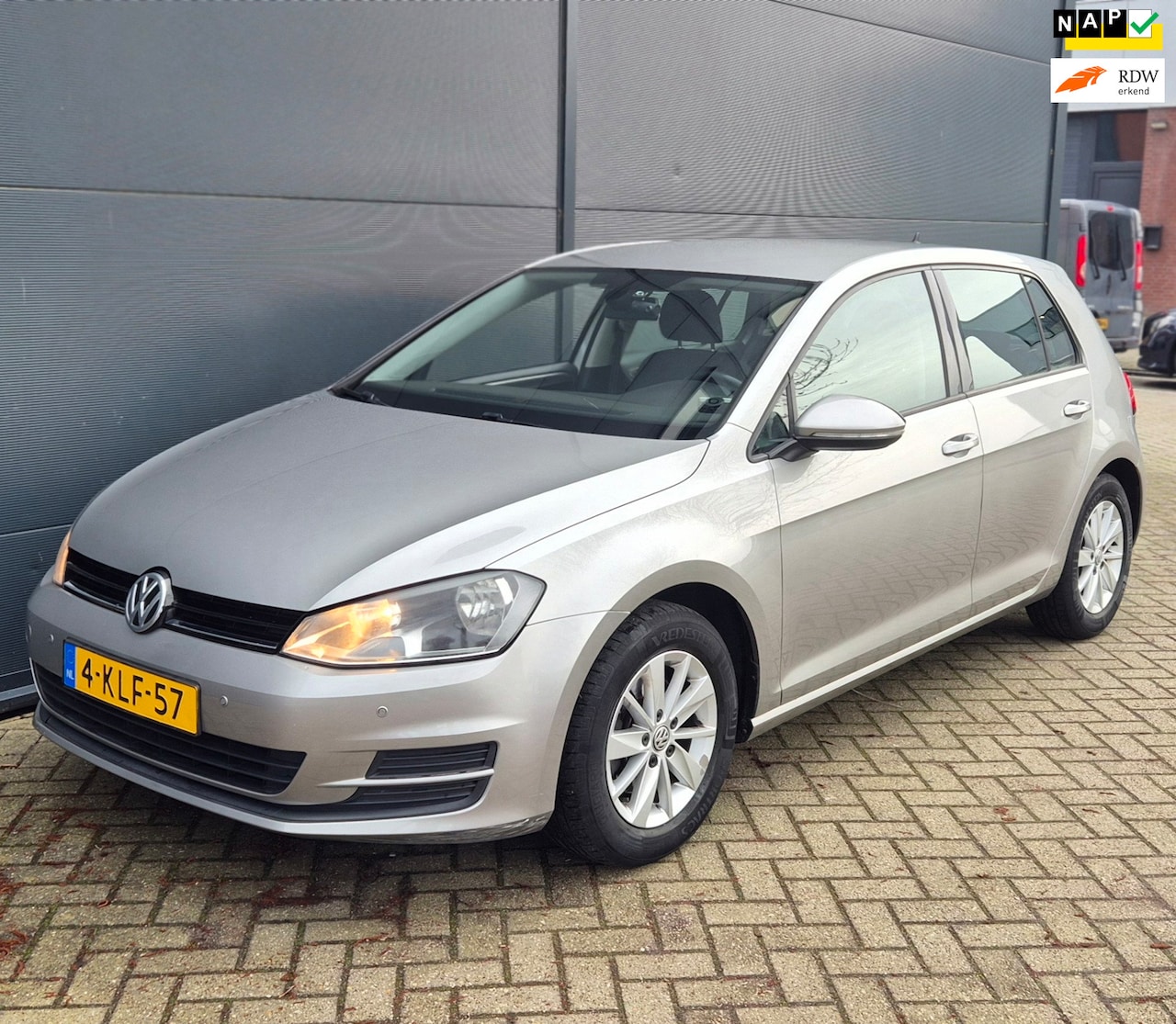 Volkswagen Golf - 1.4 TSI Comfortline Automaat Nap - AutoWereld.nl