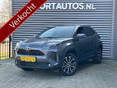 Toyota Yaris Cross - 1.5 Hybrid Dynamic | STUUR EN STOELVERWARMING | DODEHOEKSENSOR | INKLAPBARE SPIEGELS | APP