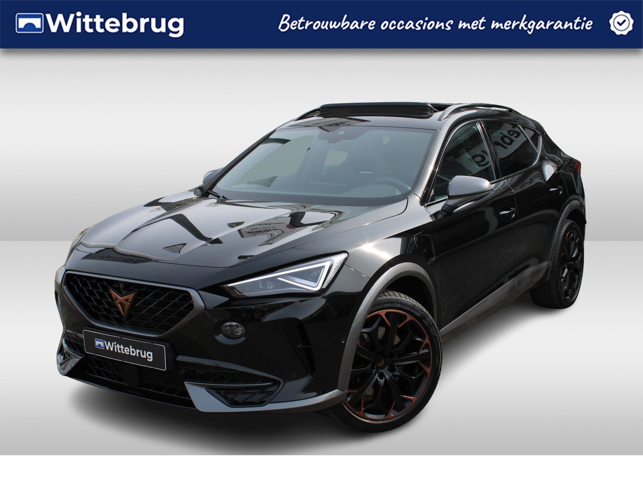 CUPRA Formentor - 1.4 e-Hybrid 245pk VZ Black Edition DSG automaat / Panorama dak / Leder / 360 Camera / Nav - AutoWereld.nl