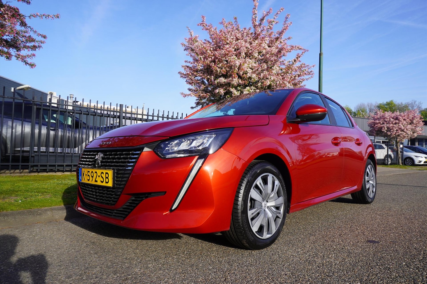 Peugeot 208 - 1.2 Puretech 82pk Active Navigatie - AutoWereld.nl