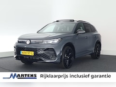 Volkswagen Tiguan - 1.5 272pk eHybrid R-Line Edition Black Style Trekhaak 360Camera Keyless Massage Virtual Co