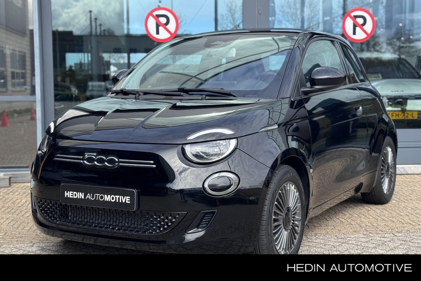 Fiat 500 - 3+1 Icon 42 kWh | Navigatie | Climate control | Cruise control | Apple Carplay / Android A - AutoWereld.nl