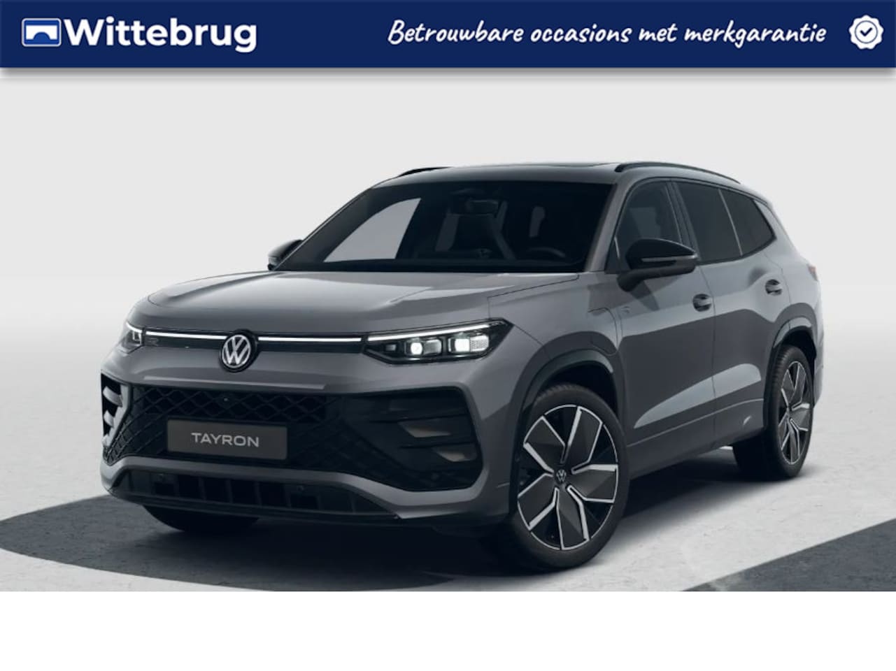 Volkswagen Tayron - 1.5 eHybrid 204PK DSG R-Line Edition / Black Style / Trekhaak / Panoramadak / 20'' LMV / V - AutoWereld.nl