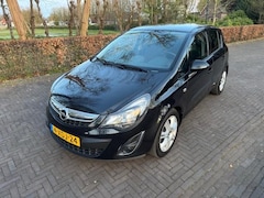 Opel Corsa - 1.2-16V Design Edition/Stoelverwarming/Navi/Hleer/clima/APK