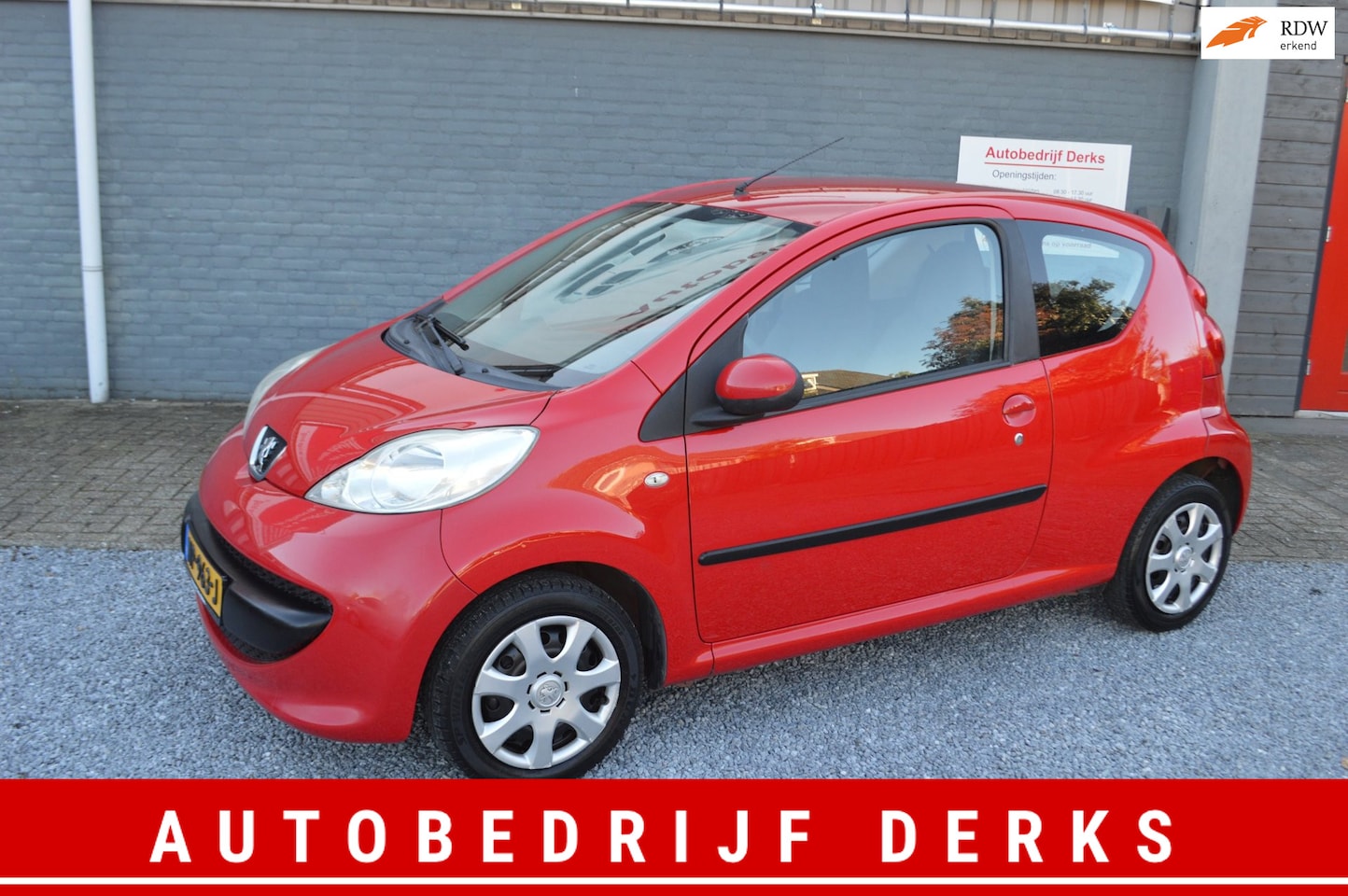 Peugeot 107 - 1.0-12V XS Airco 5Drs Stuurbekrachtiging Jaar Garantie - AutoWereld.nl