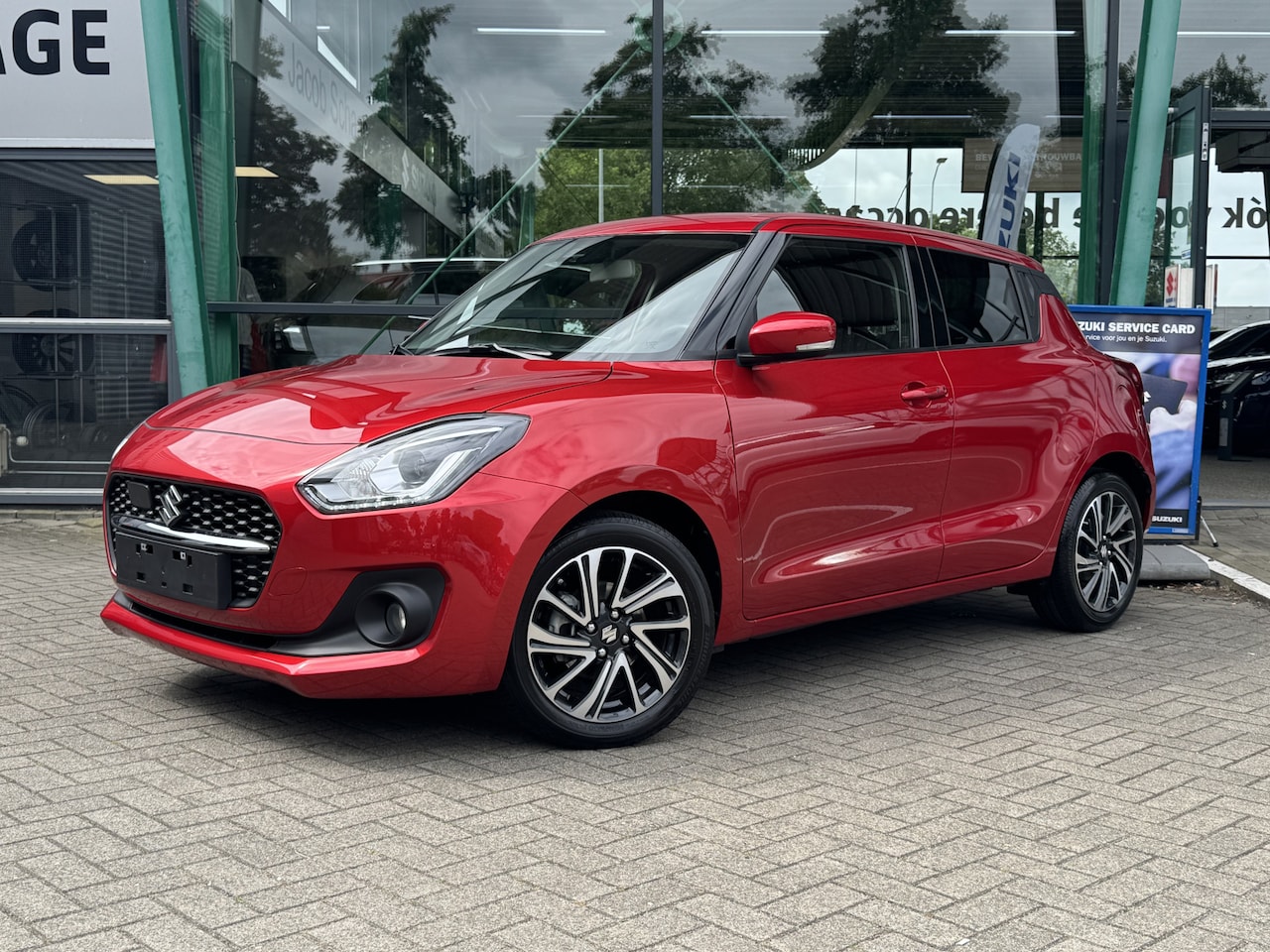 Suzuki Swift - 1.2 Style Limited Smart Hybrid CVT Automaat 83pk | Climate Control | achteruitrijcamera | - AutoWereld.nl