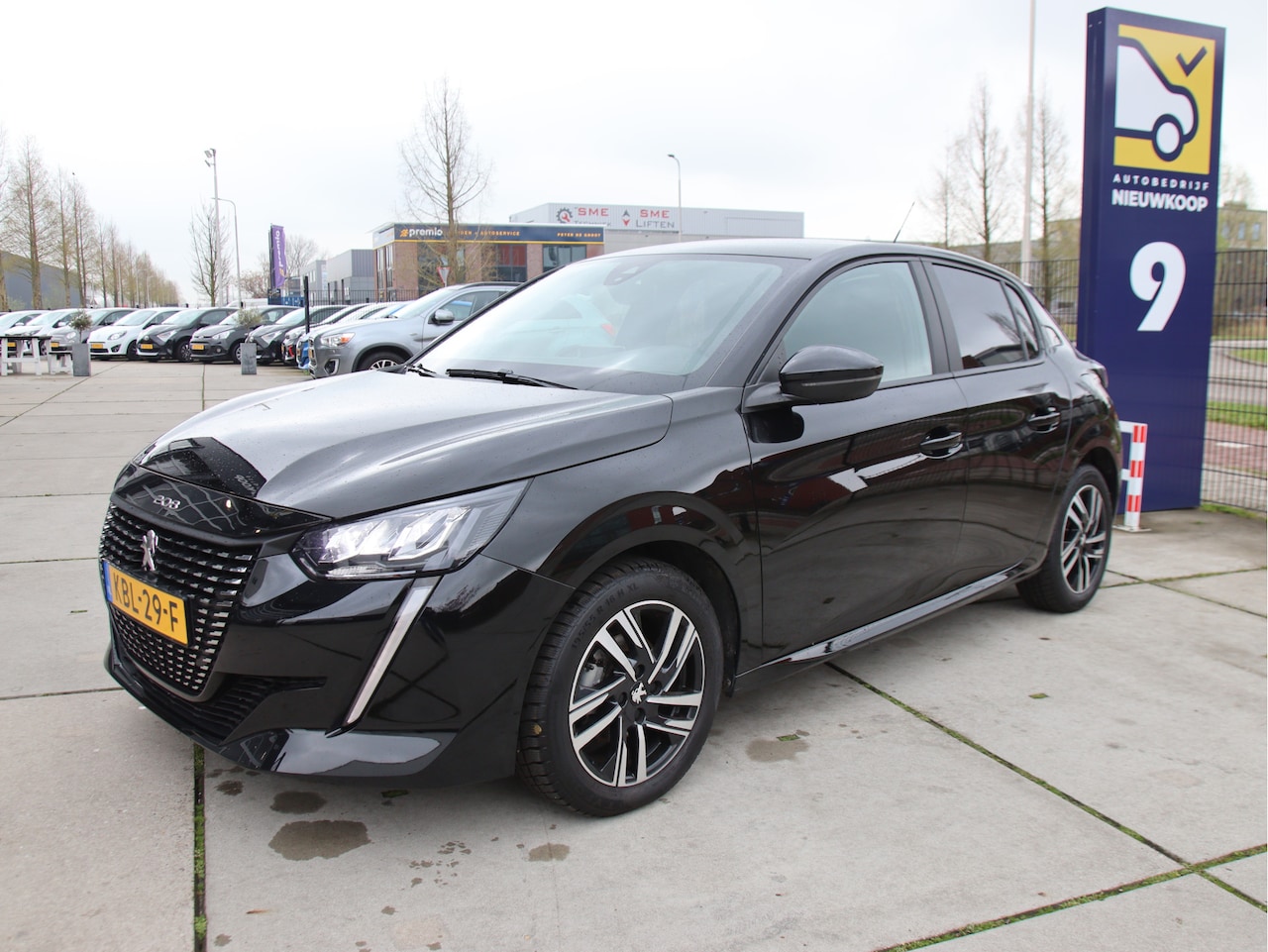 Peugeot 208 - 1.2 PureTech Carplay, Camera, Stoelverwarming Prijspakker! - AutoWereld.nl