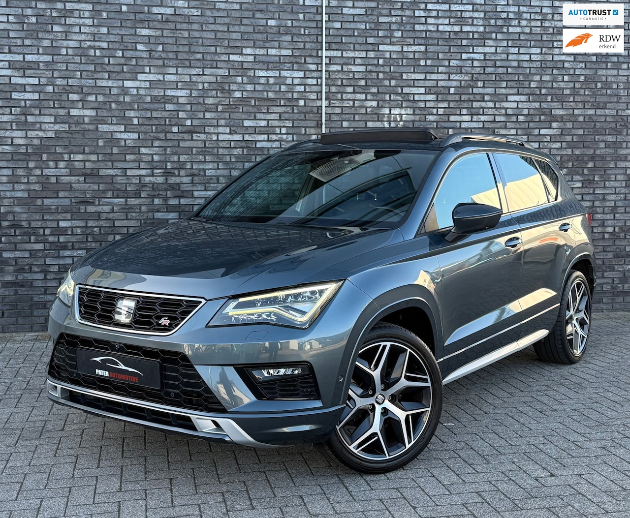 SEAT Ateca - 2.0 EcoTSI FR 4DRIVE 190pk|Pano|360 Camera|Trekgewicht 1900kg|Automaat|Blindspot|Keyless|A - AutoWereld.nl