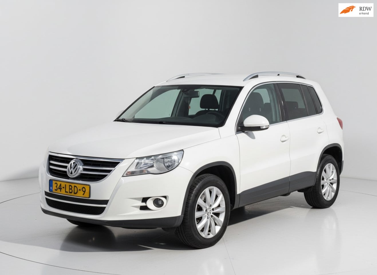 Volkswagen Tiguan - 1.4 TSI Sport&Style - AutoWereld.nl