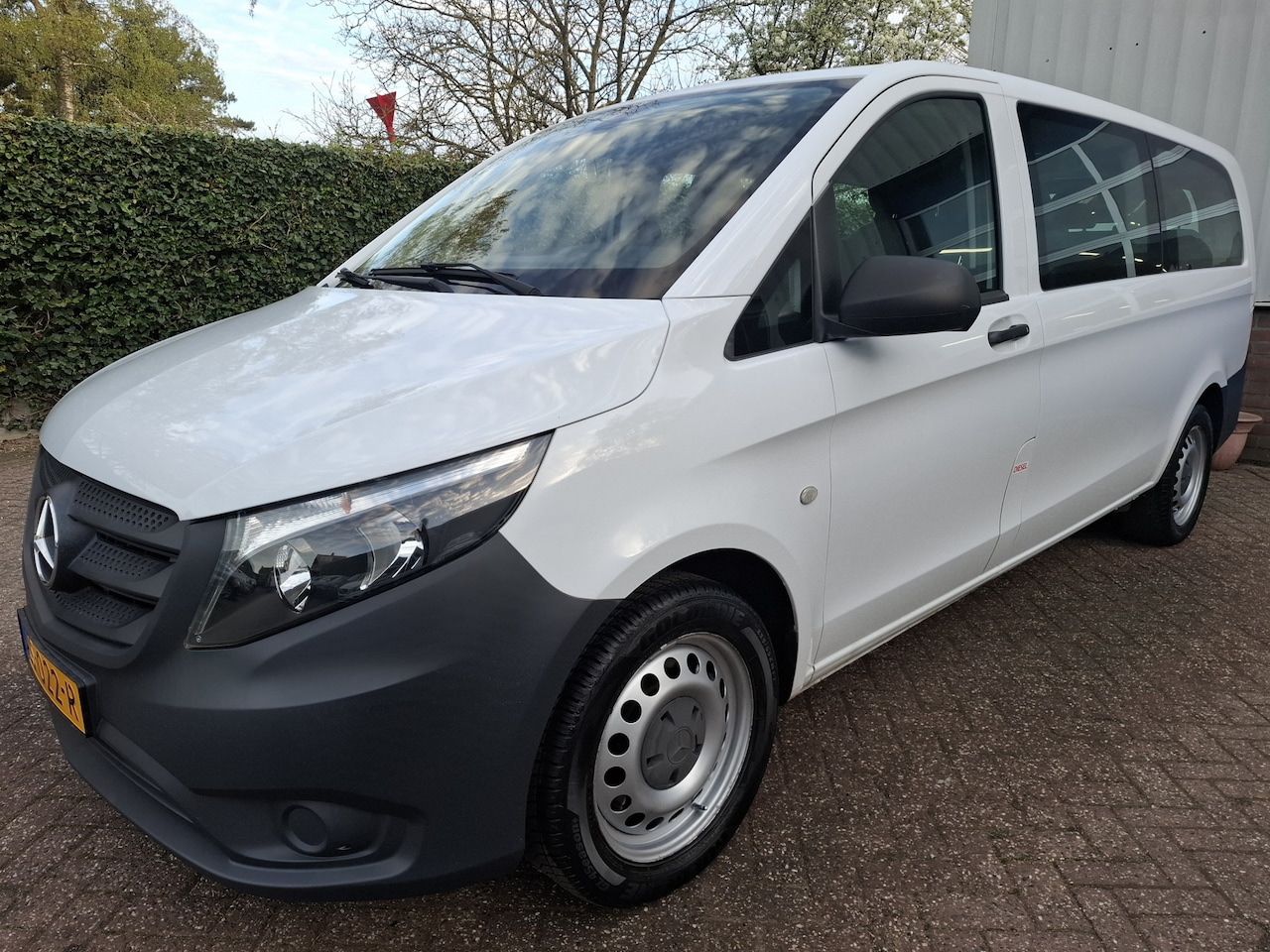 Mercedes-Benz Vito Tourer - 114 BlueTEC 28450.- INCL BTW 9-PERSOONS AUTOMAAT 135PK - AutoWereld.nl