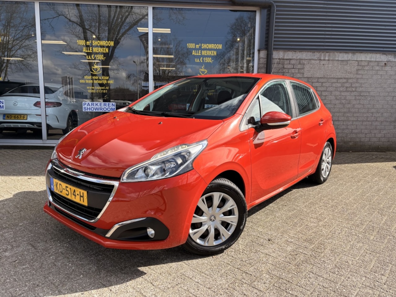 Peugeot 208 - 1.2 PureTech Blue Lion Carplay/Dab - AutoWereld.nl