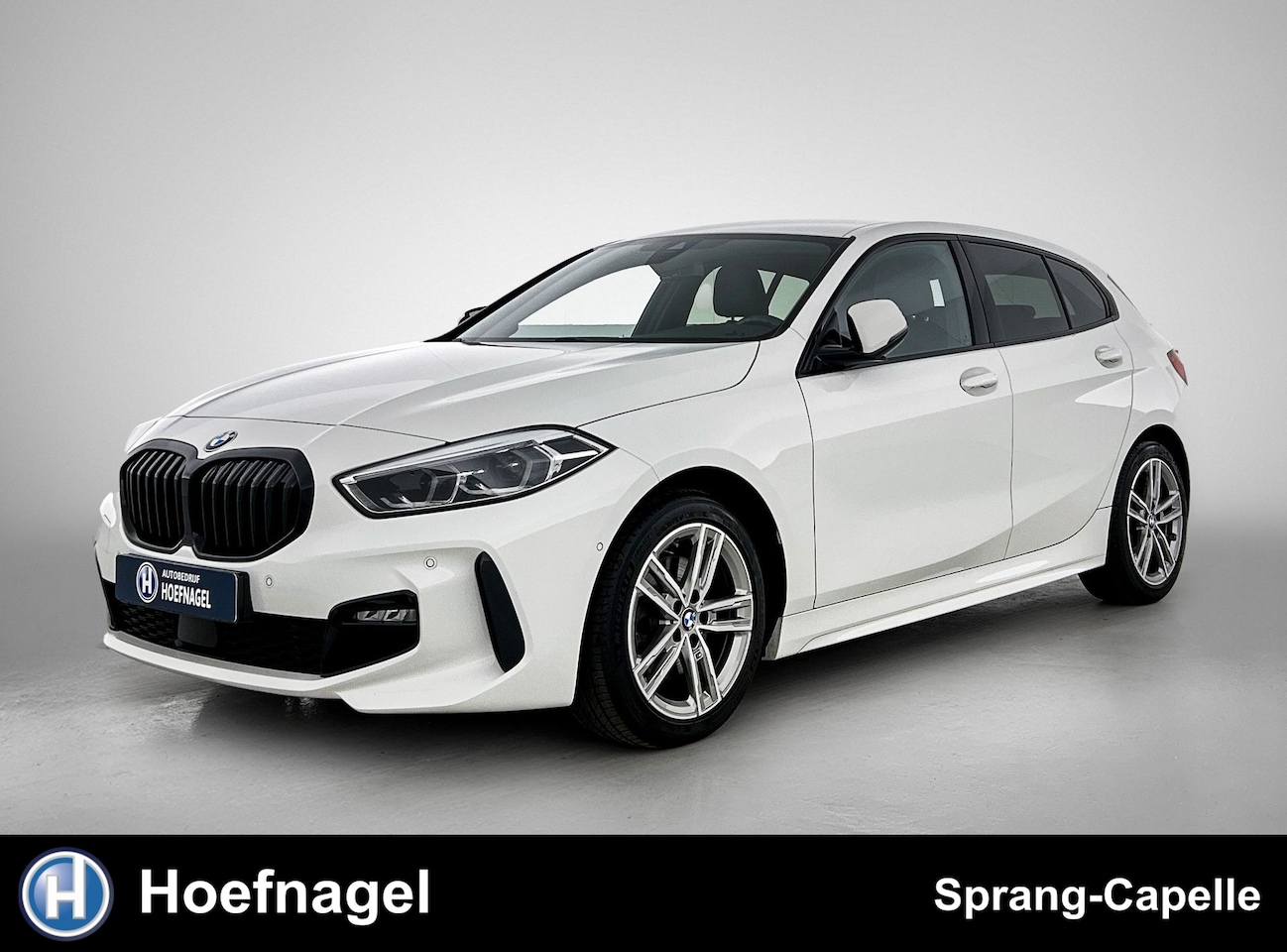 BMW 1-serie - 118i M Sport | Camera | Stoel-/Stuurverwarming | Cruise Control | CarPlay | - AutoWereld.nl