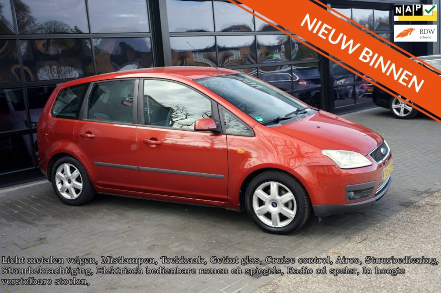 Ford Focus C-Max - 1.8-16V Futura 1.8-16V Futura, Airco, CC, Elek pakket, Trekhaak - AutoWereld.nl