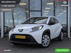 Toyota Aygo X - 1.0 VVT-i MT Play | Adapt. Cruise | Airco | Camera | Carplay / Android Auto