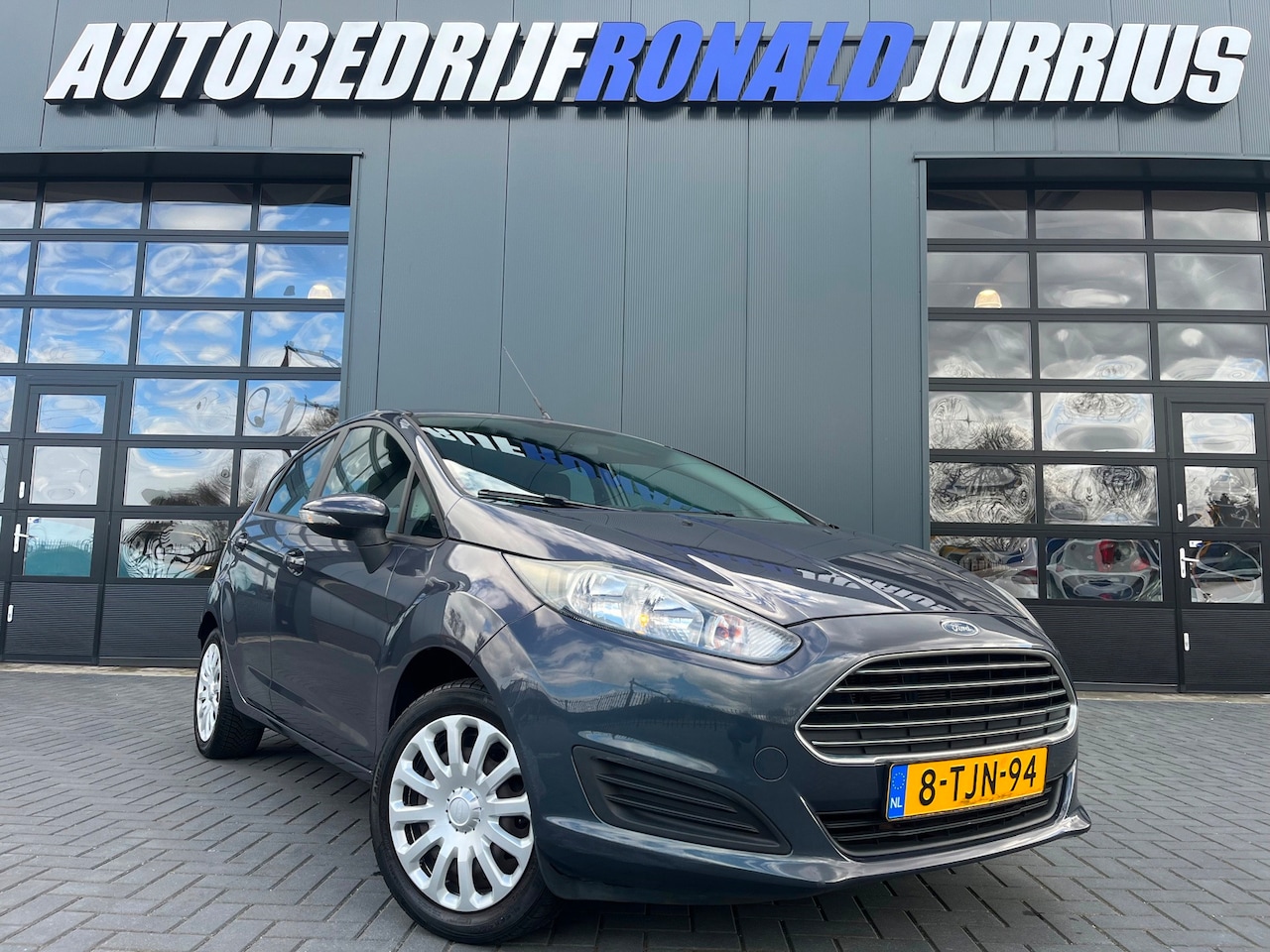 Ford Fiesta - 1.0 Style/NL.Auto/Airco/5Deurs/Elc.Pakket/Nieuwe Distributieriem/Nieuwe APK - AutoWereld.nl