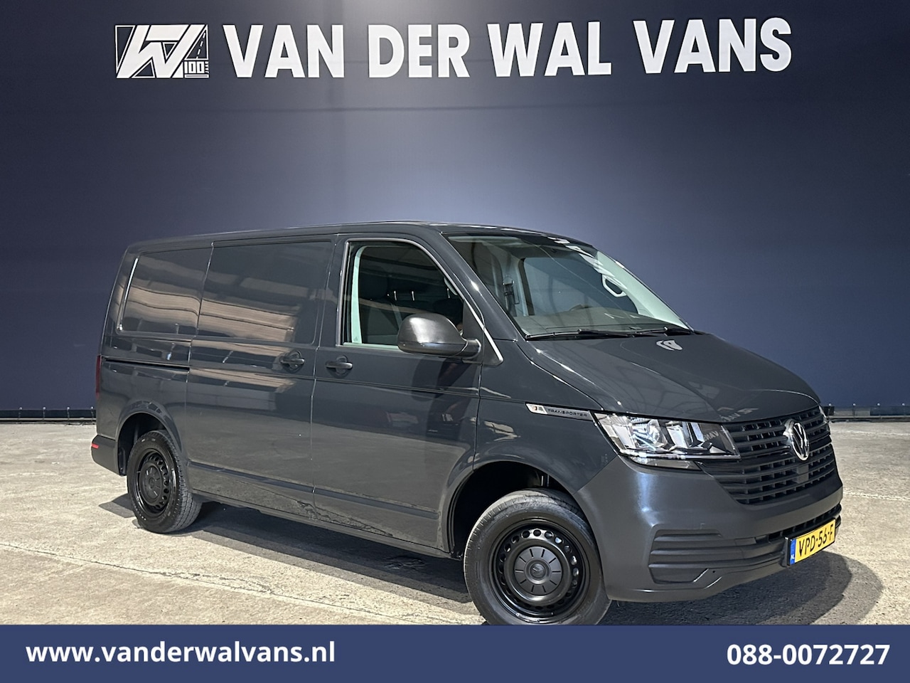 Volkswagen Transporter - 2.0 TDI L1H1 Euro6 Airco | Cruisecontrol | Trekhaak Bijrijdersbank, Achterklep - AutoWereld.nl