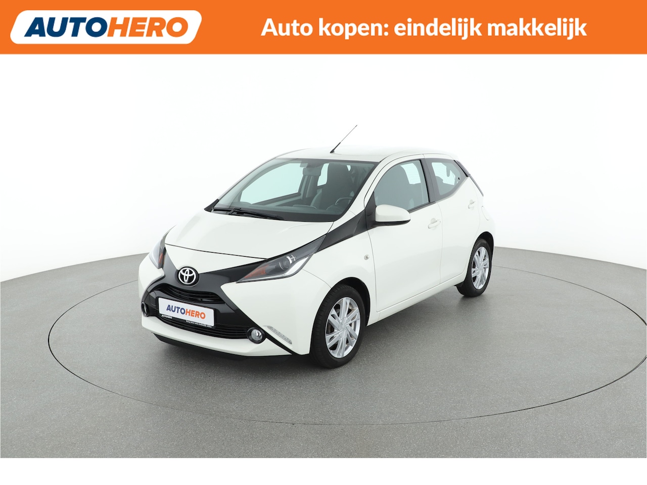 Toyota Aygo - 1.0 VVT-i x-play | TY47046 | - AutoWereld.nl