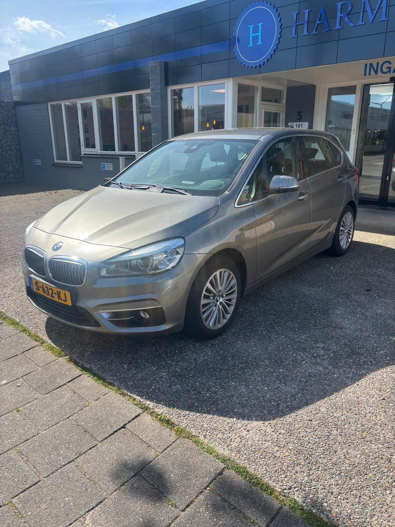 BMW 2-serie Active Tourer - 218i Luxury 136pk Navi / PDC / Volleer / Cruise Keyless - AutoWereld.nl