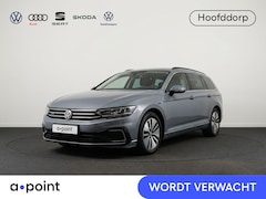 Volkswagen Passat Variant - 1.4 TSI PHEV GTE Business 218 pk Automaat (DSG) | SOH 91% | Navigatie | Trekhaak (wegklapb