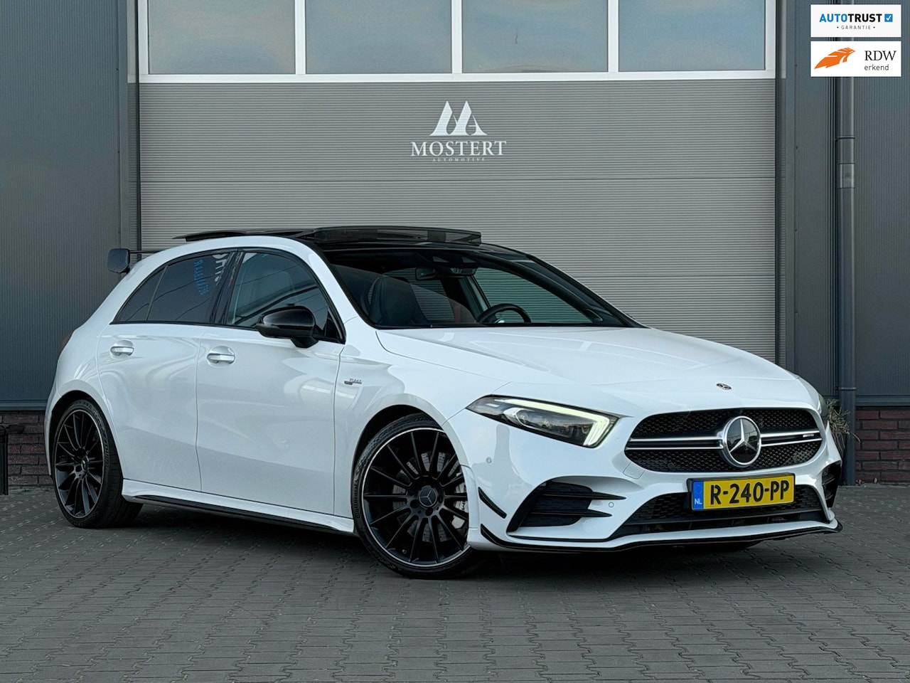 Mercedes-Benz A-klasse - AMG 35/306 pk A35 4MATIC Edition 1|2019|Schaalstoelen|Dealer|Memory|Pano|Lip-pakket|Sfeer - AutoWereld.nl
