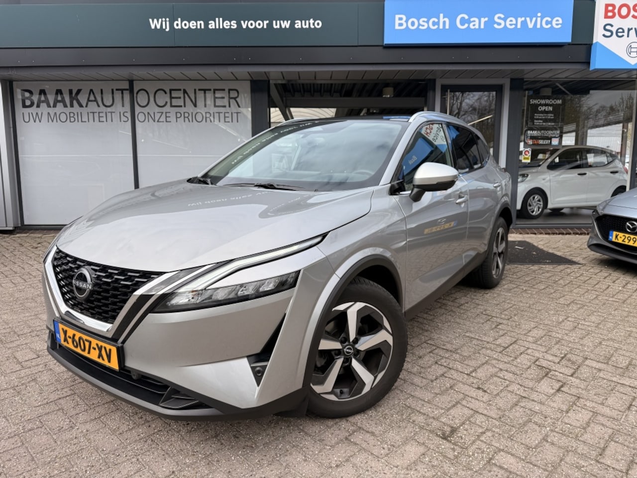 Nissan Qashqai - 1.3 MHEV X N-Connect | Pano | 360 - AutoWereld.nl