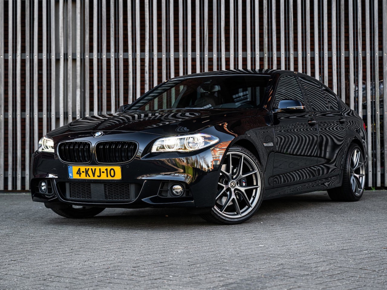 BMW 5-serie - 535d 313pk AUT. M-Sport High-Exe. |EX BPM| B&O|Schuifdak|NappaLeder|20''|360-cam|LED|NL-AU - AutoWereld.nl