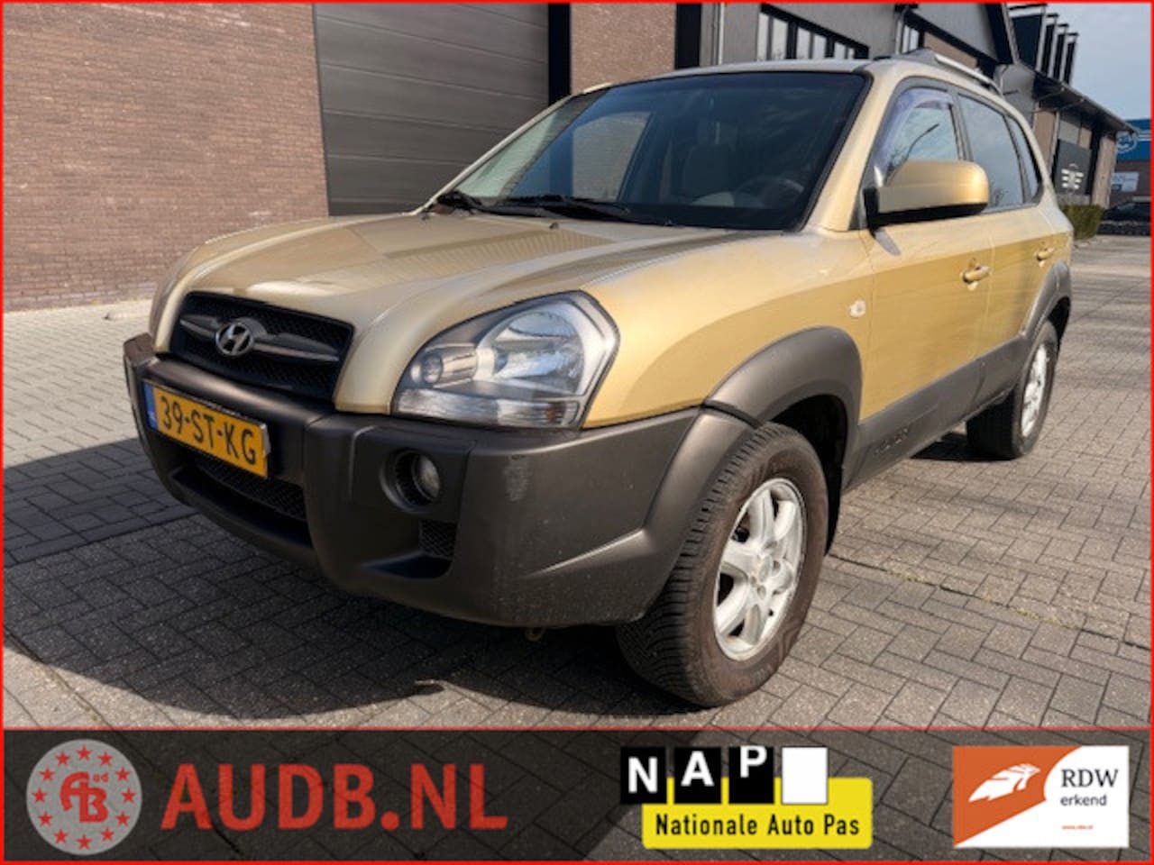 Hyundai Tucson - 2.0i Dynamic| AIRCO|CRUISE CONTROL| - AutoWereld.nl