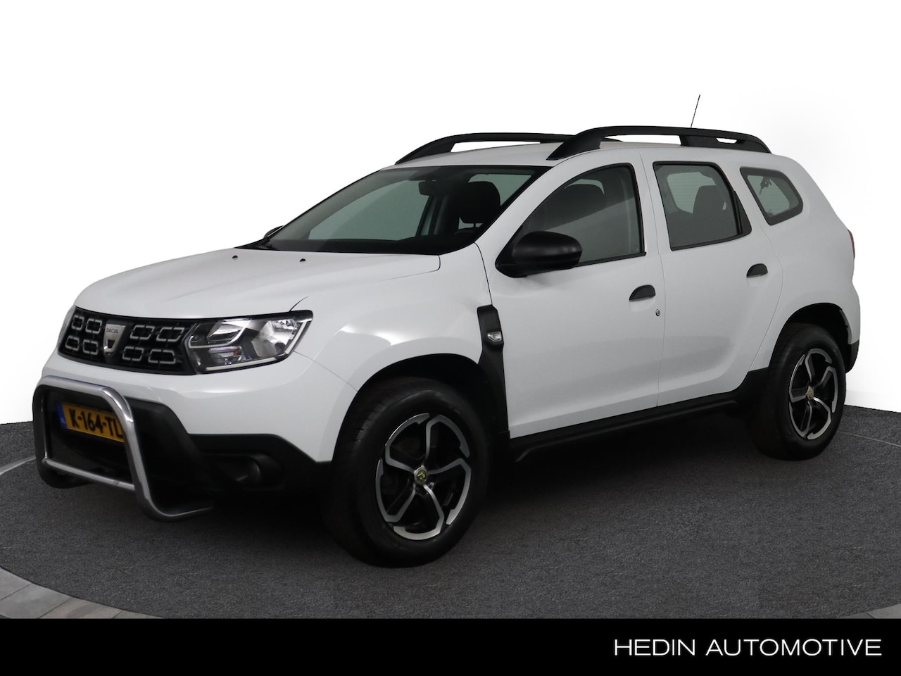 Dacia Duster - 1.6 SCe 114PK Comfort | Navigatie | Camera | Cruise Control | Airco | LED | PDC A | LMV 17 - AutoWereld.nl